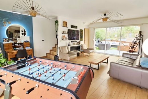 Casa di lusso a Fontenay-sous-Bois, Val-de-Marne