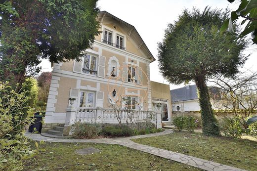 Luxury home in Saint-Maur-des-Fossés, Val-de-Marne