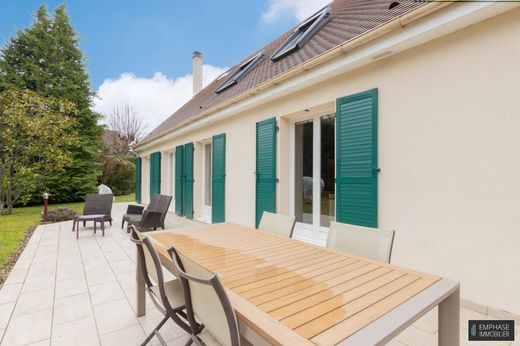 Luxury home in Villennes-sur-Seine, Yvelines