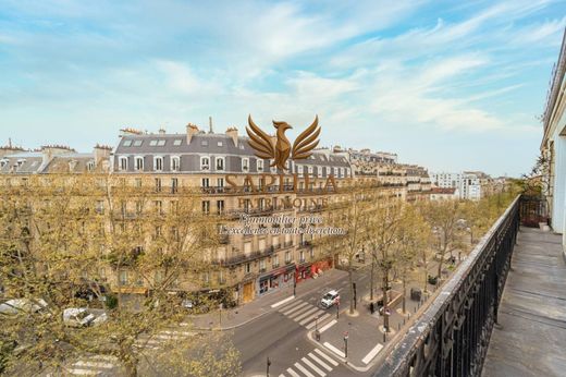Apartment in Saint-Germain, Odéon, Monnaie, Paris