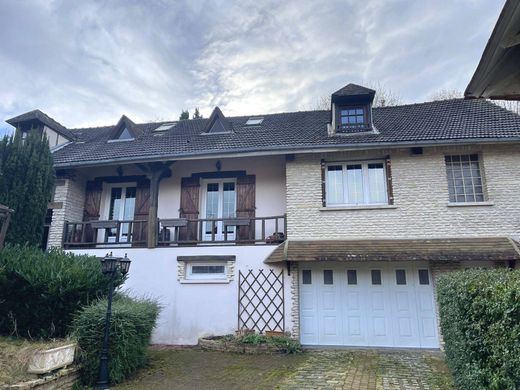 Luxury home in Vernon, Eure