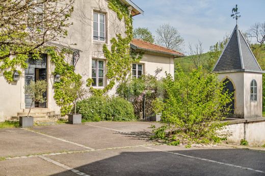 Luxury home in Bayonville-sur-Mad, Meurthe et Moselle