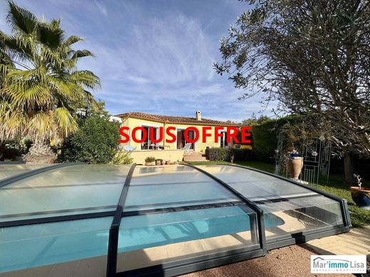 Luxury home in Mallemort, Bouches-du-Rhône