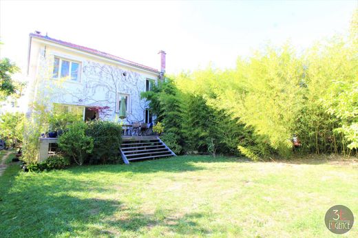 Luxury home in Champigny-sur-Marne, Val-de-Marne