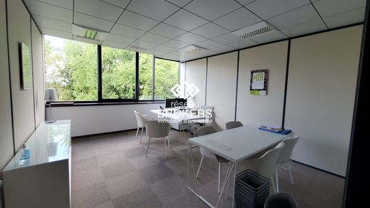 Biuro w Épagny, Haute-Savoie