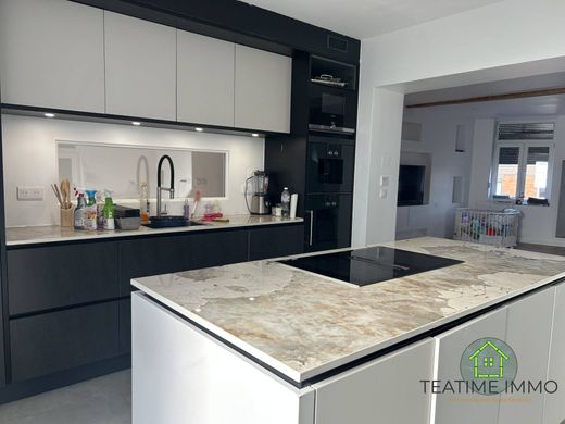 Kamienica w Lille, North