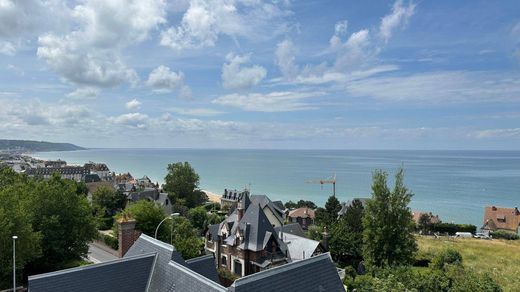 Luxury home in Deauville, Calvados