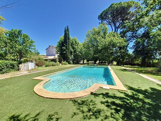 Luxury home in Le Luc, Var