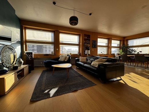 Apartment / Etagenwohnung in Lille, Nord