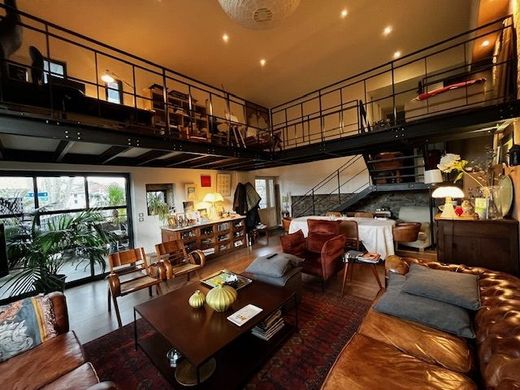 Residential complexes in Tain-l'Hermitage, Drôme