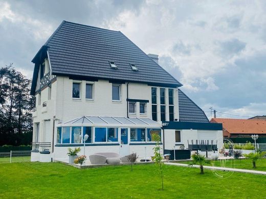 Luxe woning in Orchies, North