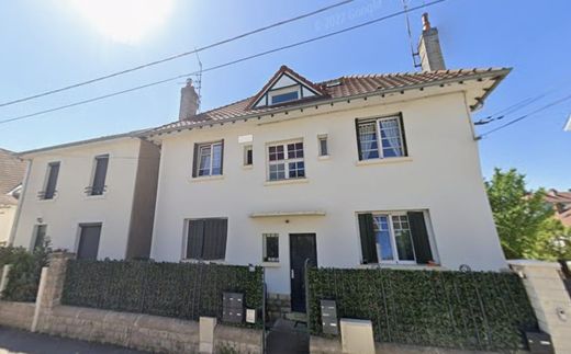 Edificio en Dijon, Cote D'Or
