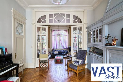 호화 저택 / Lille, North