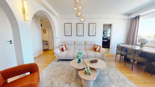 Apartment in Levallois-Perret, Hauts-de-Seine