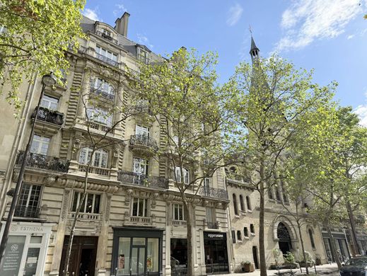 ナシオン-ピクピュス、リヨン駅、ベルシー, Parisのアパートメント