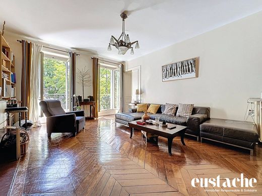 Apartment / Etagenwohnung in Canal Saint Martin, Château d’Eau, Porte Saint-Denis, Paris