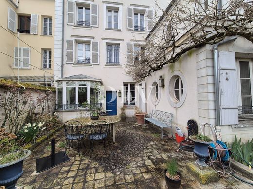 ‏בתי יוקרה ב  Fontainebleau, Seine-et-Marne