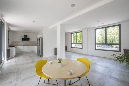 Lüks ev Nanterre, Hauts-de-Seine