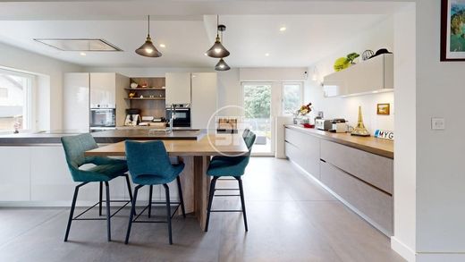 ‏בתי יוקרה ב  Saint-Louis, Haut-Rhin