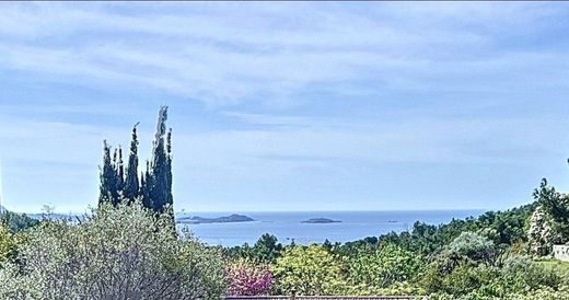 Land in Bandol AOC, Var