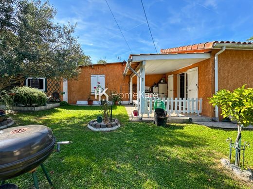 Luxury home in Castanet-Tolosan, Upper Garonne