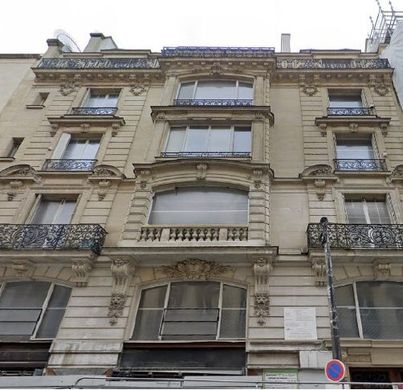 Office in Chatelet les Halles, Louvre-Tuileries, Palais Royal, Paris