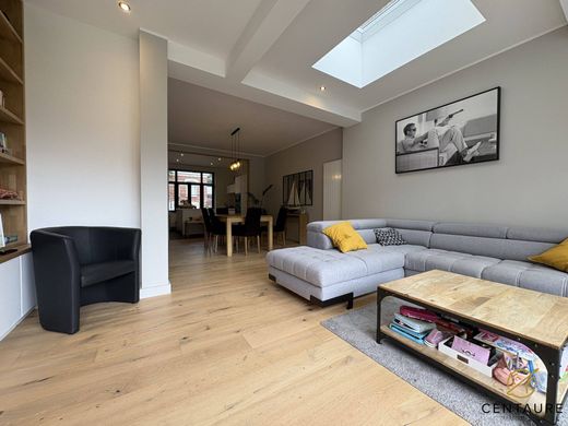 Casa di lusso a Lambersart, North