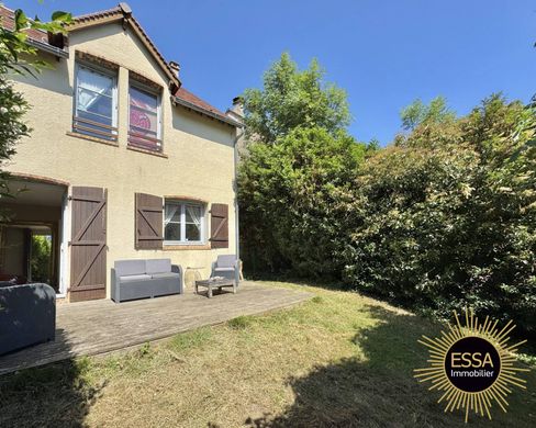 Luxury home in Bailly, Yvelines
