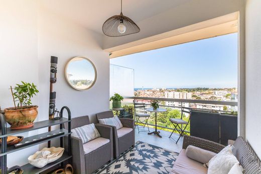 Apartment / Etagenwohnung in Biarritz, Pyrénées-Atlantiques