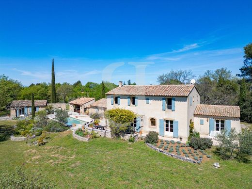 Luxury home in Ménerbes, Vaucluse