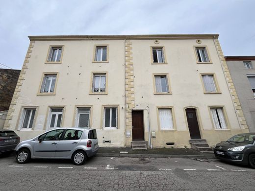 Complesso residenziale a Saint-Chamond, Loire