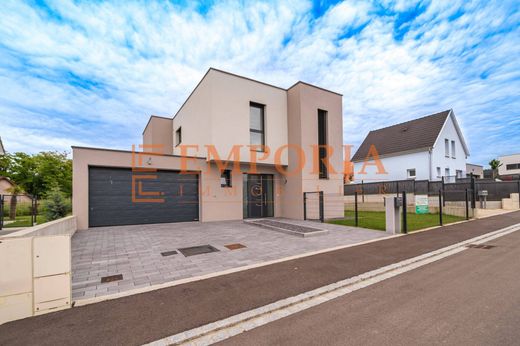 호화 저택 / Frœningen, Haut-Rhin