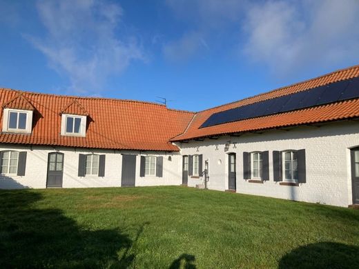 Casa de lujo en Templeuve-en-Pévèle, Norte