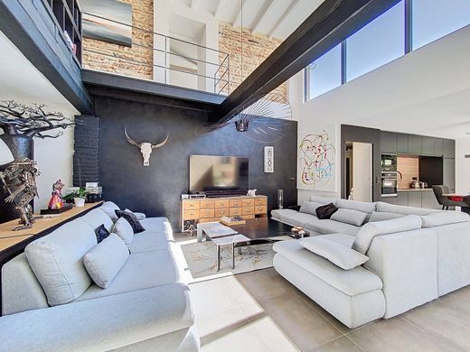 Πολυτελή κατοικία σε Albi, Tarn