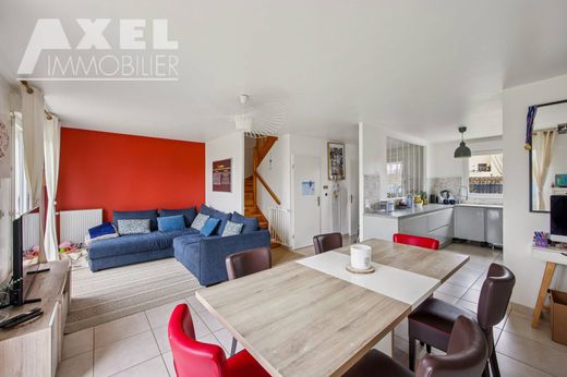 Maison de luxe à Bois-d'Arcy, Yvelines