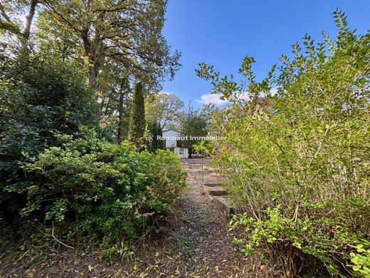 Πολυτελή κατοικία σε La Celle-Saint-Cloud, Yvelines