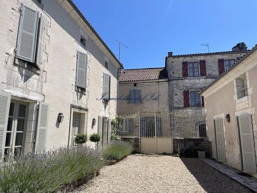 Luxe woning in Champagnac-de-Belair, Dordogne