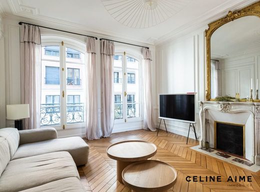 Apartment in Levallois-Perret, Hauts-de-Seine