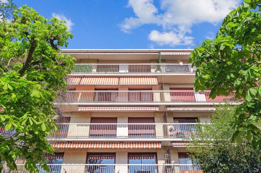 Apartment in Nogent-sur-Marne, Val-de-Marne
