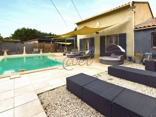 Luxe woning in Tourves, Var