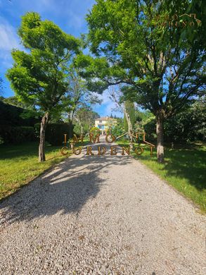 Lüks ev Besse-sur-Issole, Var