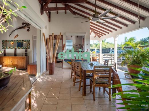 Luksusowy dom w Le Gosier, Guadeloupe