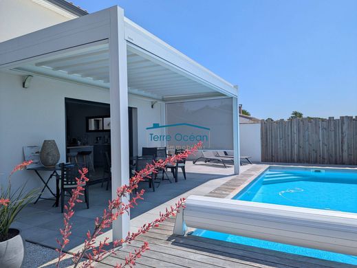 Luxus-Haus in Royan, Charente-Maritime