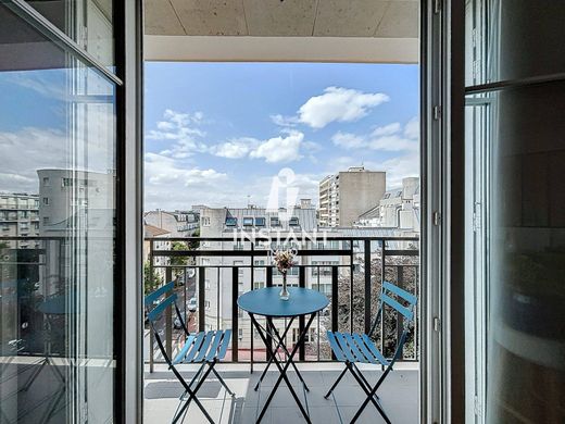 Apartment / Etagenwohnung in Charenton-le-Pont, Val-de-Marne