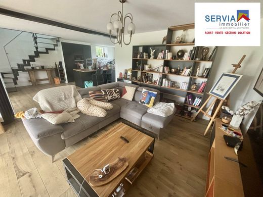 Πολυτελή κατοικία σε Baden, Morbihan