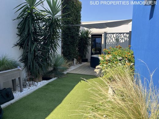 Luxus-Haus in Perpignan, Pyrénées-Orientales