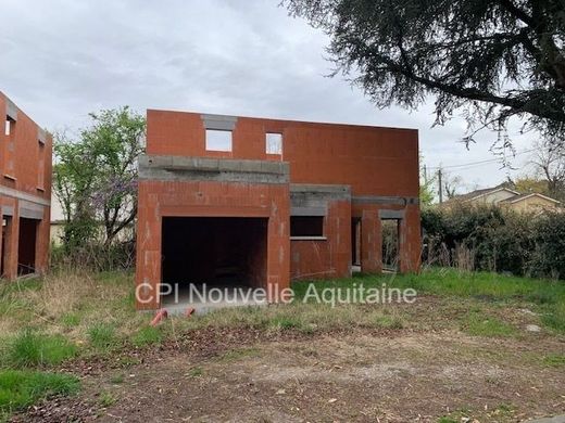 Элитный дом, Пессаке, Gironde