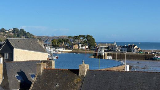 Apartment in Perros-Guirec, Côtes-d'Armor