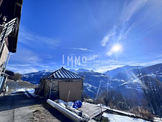 Casa di lusso a Les Chapelles, Savoia