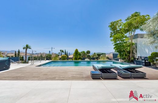 Luxus-Haus in Finestrat, Alicante